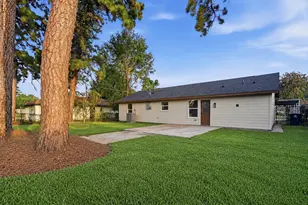 7447 Langley Rd, Houston, TX 77016 - Photo 29