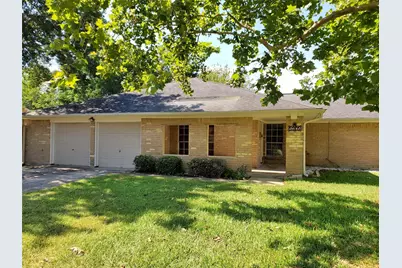 5305 Woodville Lane, Pearland, TX 77584 - Photo 1