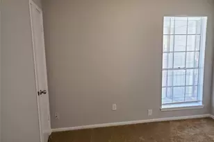 5305 Woodville Ln, Pearland, TX 77584 - Photo 19