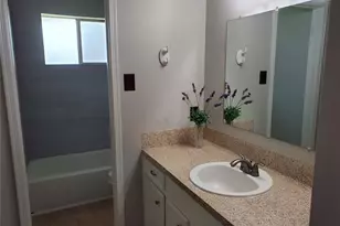 5305 Woodville Ln, Pearland, TX 77584 - Photo 15