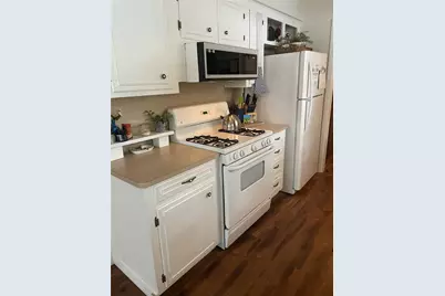 328 Olive Street, Huntsville, TX 77340 - Photo 7