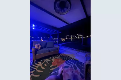 328 Olive Street, Huntsville, TX 77340 - Photo 17