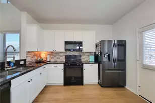 108 Sam Dr, Dayton, TX 77535 - Photo 11