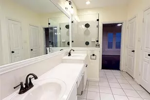 79 W Shale Creek Cir, The Woodlands, TX 77382 - Photo 23
