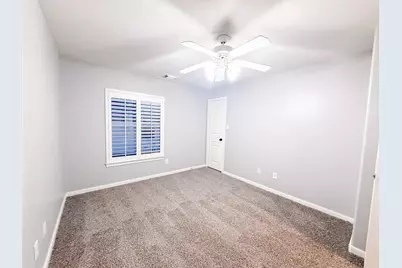 79 W Shale Creek Circle, The Woodlands, TX 77382 - Photo 27