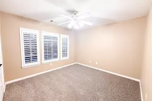 79 W Shale Creek Cir, The Woodlands, TX 77382 - Photo 25