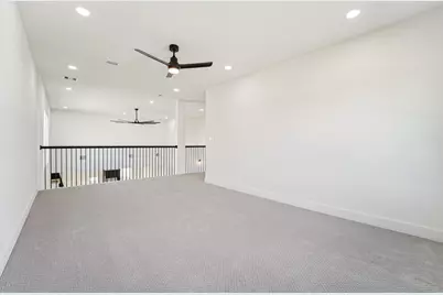 320 E Main Street, La Porte, TX 77571 - Photo 33