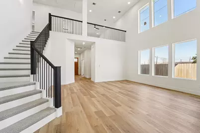 320 E Main Street, La Porte, TX 77571 - Photo 9