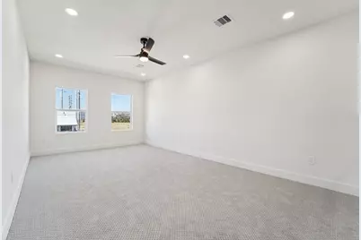 320 E Main Street, La Porte, TX 77571 - Photo 31