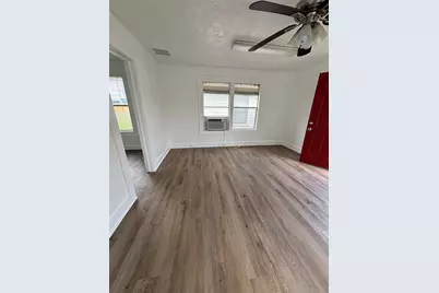 969 Wakefield Drive, Houston, TX 77018 - Photo 9