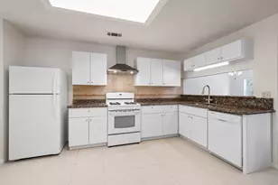 2919 Fresco Dr, Katy, TX 77449 - Photo 3