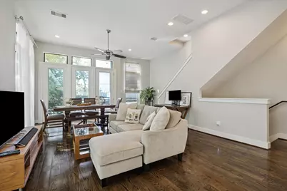 2102 Sabine Street, Houston, TX 77007 - Photo 9