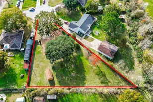 14618 Laura Cir, Cypress, TX 77429 - Photo 5