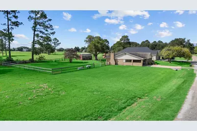 32033 Birdie Drive, Waller, TX 77484 - Photo 27