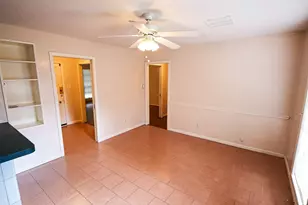 5235 Beechnut St, Houston, TX 77096 - Photo 11