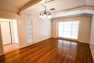 5235 Beechnut St, Houston, TX 77096 - Photo 13