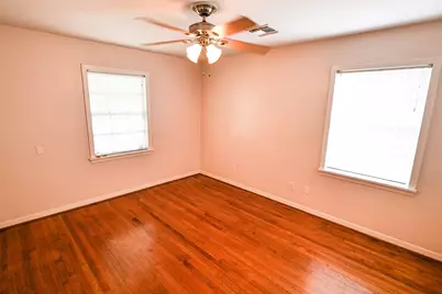 5235 Beechnut Street, Houston, TX 77096 - Photo 15