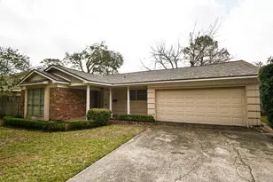 5235 Beechnut St, Houston, TX 77096 - Photo 3