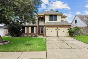 514 Welford Ln, Highlands, TX 77562 - Photo 1