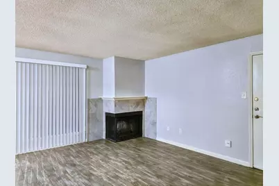 8389 Sands Point Drive, Houston, TX 77036 - Photo 7