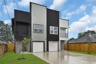 7415 Hezekiah Ln, Houston, TX 77088 - Photo 1