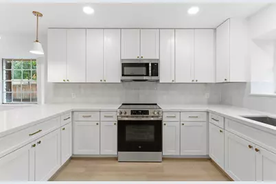 13107 Oak Plaza Drive, Cypress, TX 77429 - Photo 19