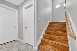 11511 Main Pine Dr, Houston, TX 77025 - Photo 9