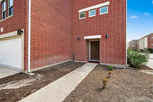 11511 Main Pine Dr, Houston, TX 77025 - Photo 5