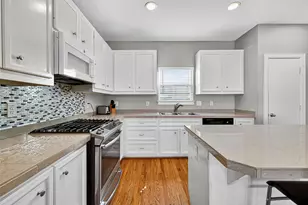 11511 Main Pine Dr, Houston, TX 77025 - Photo 21