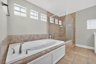 11511 Main Pine Dr, Houston, TX 77025 - Photo 41