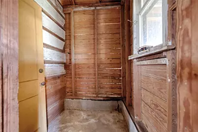 820 W Fairwinds Street, Hallettsville, TX 77964 - Photo 19