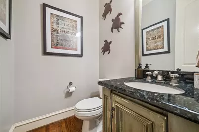 24 Hackberry Lane #B, Houston, TX 77027 - Photo 7