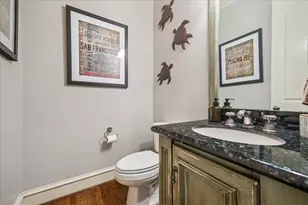 24 Hackberry Ln, Houston, TX 77027 - Photo 7