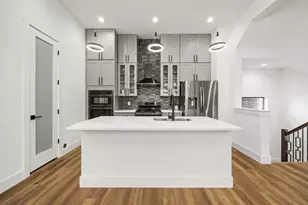 1305 E 27th St, Houston, TX 77009 - Photo 15