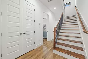 1305 E 27th St, Houston, TX 77009 - Photo 35