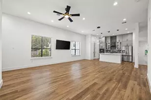 1305 E 27th St, Houston, TX 77009 - Photo 21
