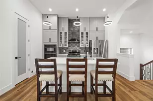 1305 E 27th St, Houston, TX 77009 - Photo 17