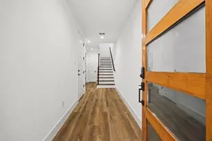 1305 E 27th St, Houston, TX 77009 - Photo 3