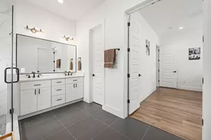 1305 E 27th St, Houston, TX 77009 - Photo 33