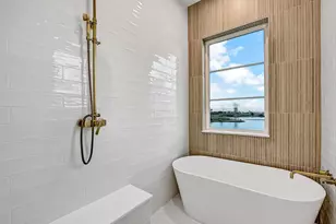 430 81st St, Galveston, TX 77554 - Photo 31