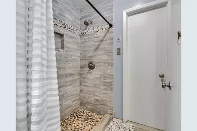 925 N Amy Drive, Deer Park, TX 77536 - Photo 21