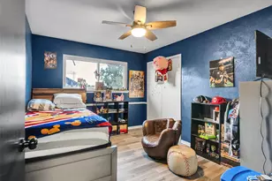 925 N Amy Dr, Deer Park, TX 77536 - Photo 17