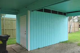 903 16th St, San Leon, TX 77539 - Photo 3