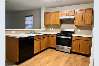 8227 Wainwright Way, Rosharon, TX 77583 - Photo 3