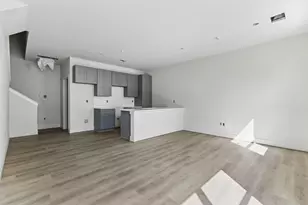 2031 Oak Forest Dr, Houston, TX 77018 - Photo 5
