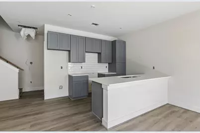 2031 Oak Forest Drive #A-B, Houston, TX 77018 - Photo 3