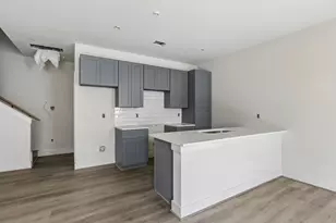 2031 Oak Forest Dr, Houston, TX 77018 - Photo 3