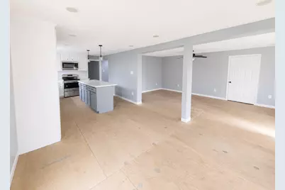 2308 Hollywood Avenue, Galveston, TX 77551 - Photo 3