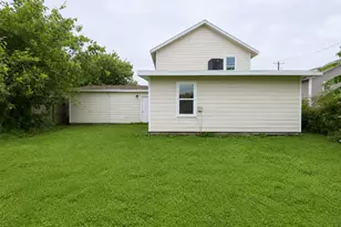 2308 Hollywood Ave, Galveston, TX 77551 - Photo 19