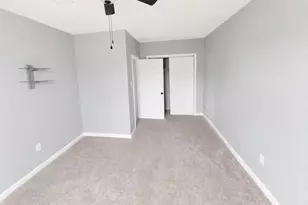 2308 Hollywood Ave, Galveston, TX 77551 - Photo 11